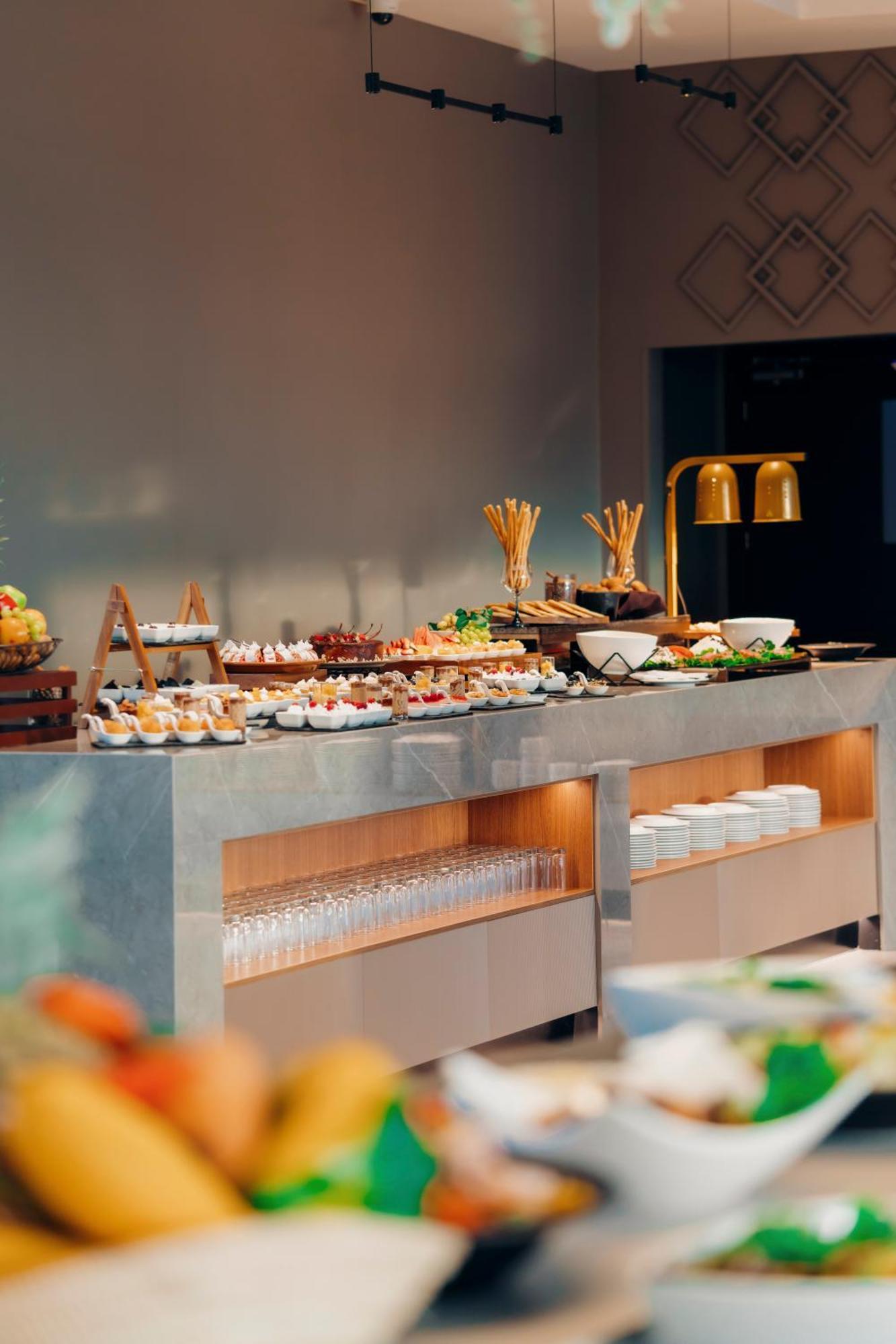 Wyndham Quito Airport Hotel Puembo Ngoại thất bức ảnh